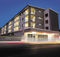 Oaks Moranbah - Palm Beach Accommodation