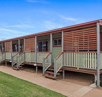 Discovery Parks Emerald - Palm Beach Accommodation