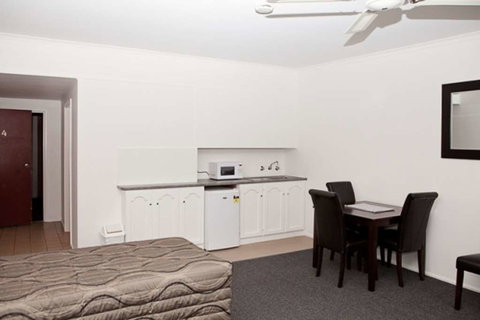 Comfort Inn & Suites Riverland - Palm Beach Accommodation 6