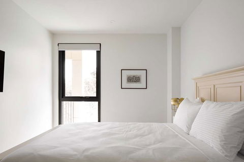 Knightsbridge Canberra - Palm Beach Accommodation 9