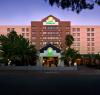 Holiday Inn Parramatta - Palm Beach Accommodation