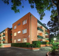 APX Apartments Parramatta - Palm Beach Accommodation
