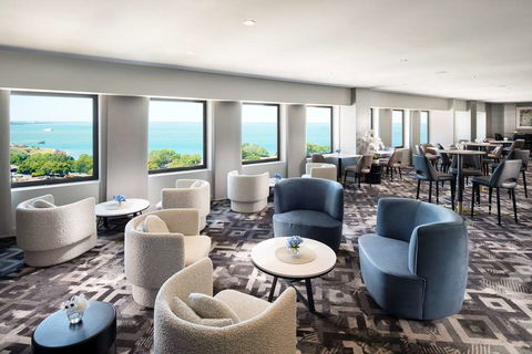 Hilton Darwin - Palm Beach Accommodation 17