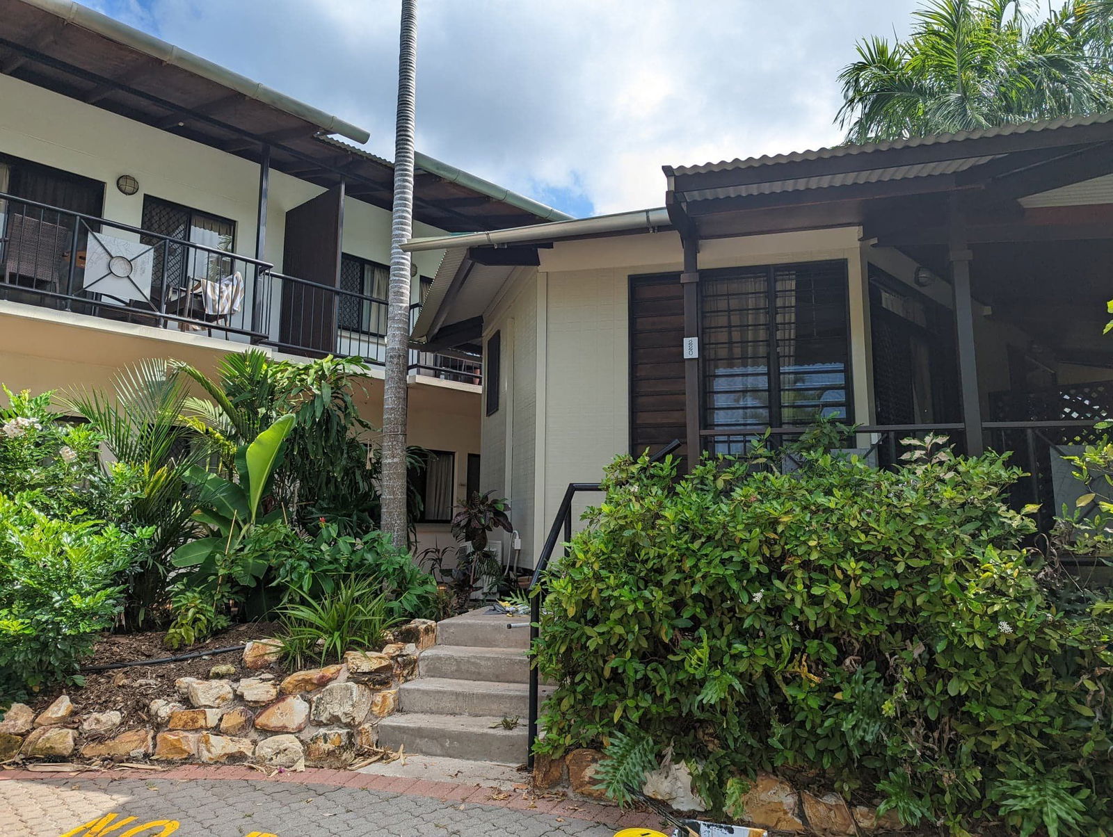 Eurimbla ACT Palm Beach Accommodation