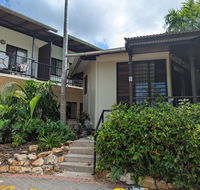 Palms City Resort - Palm Beach Accommodation
