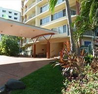 Cullen Bay Resorts - Palm Beach Accommodation