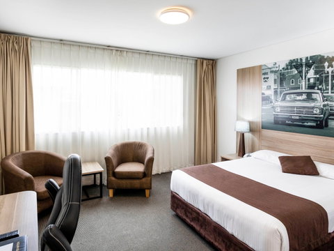 Mantra Bathurst - Palm Beach Accommodation 3