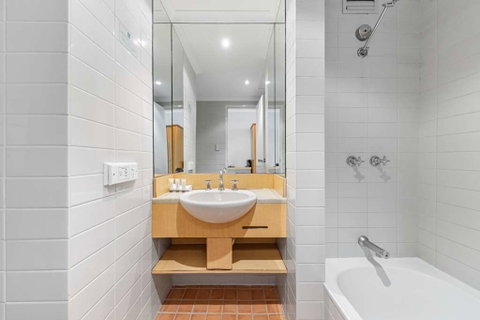 Hotel Frontier Darwin - Palm Beach Accommodation 4