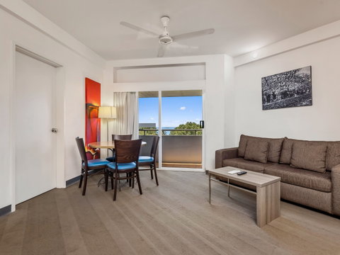 Novotel Darwin Atrium - Palm Beach Accommodation 6