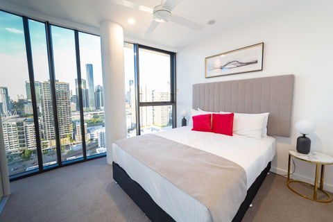 Arise Brisbane One - Palm Beach Accommodation 1
