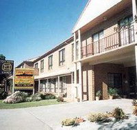 Holbrook Town Centre Motor Inn - Palm Beach Accommodation