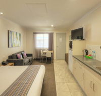 Roma Central Motel - Palm Beach Accommodation