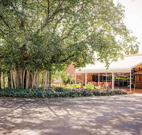 Contour Hotel - Palm Beach Accommodation