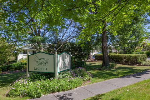 Yarra Gables Motel - Palm Beach Accommodation 0