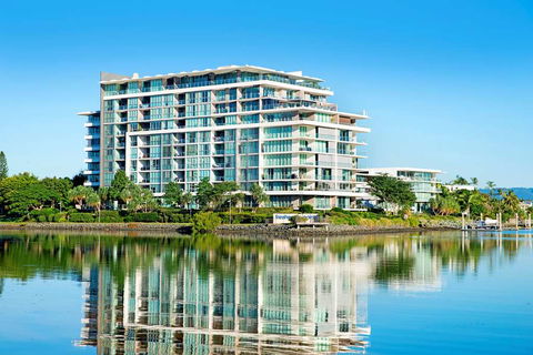ULTIQA Freshwater Point Resort - Palm Beach Accommodation 1
