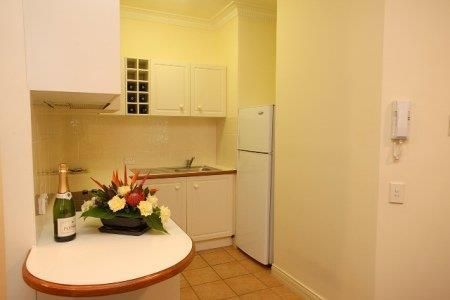 ULTIQA Rothbury Hotel - Palm Beach Accommodation 2