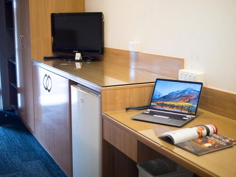 Sunnybank Star Motel - Palm Beach Accommodation 1