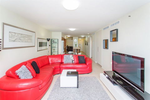 Lanai Riverside Apartments - Palm Beach Accommodation 2