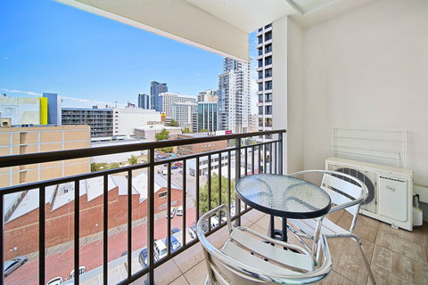 All Suites Perth - Palm Beach Accommodation 3
