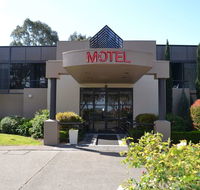 Dingley International Hotel - Palm Beach Accommodation