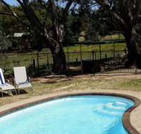 Golden Heritage Motor Inn  Cottages - Palm Beach Accommodation