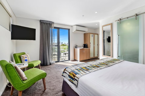 Metro Hotel Perth, South Perth - Palm Beach Accommodation 7
