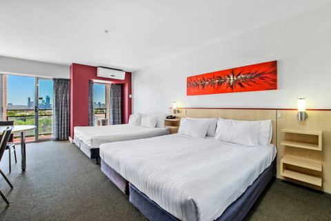 Metro Hotel Perth, South Perth - Palm Beach Accommodation 8