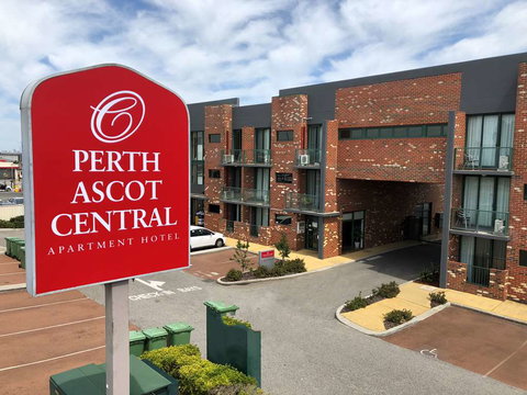 Perth Ascot Central Apartment Hotel - Palm Beach Accommodation 0