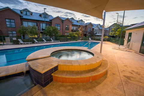 Perth Ascot Central Apartment Hotel - Palm Beach Accommodation 9