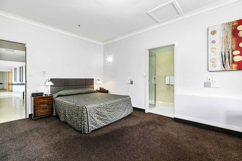 Comfort Inn Parklands Calliope - Palm Beach Accommodation 6