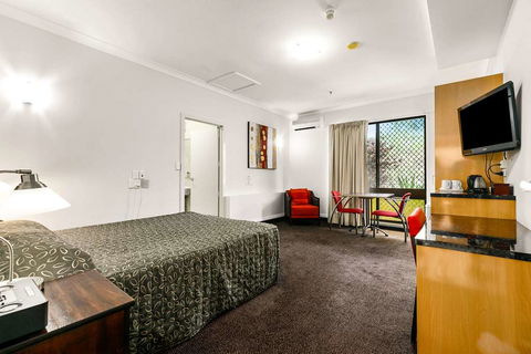 Comfort Inn Parklands Calliope - Palm Beach Accommodation 7
