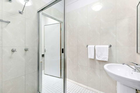 Comfort Inn Parklands Calliope - Palm Beach Accommodation 9