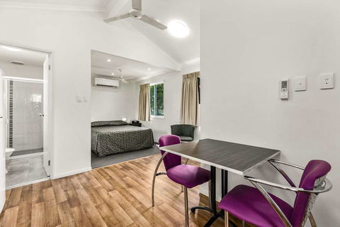 Comfort Inn Parklands Calliope - Palm Beach Accommodation 15