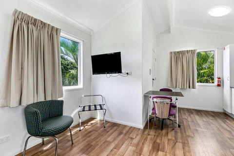 Comfort Inn Parklands Calliope - Palm Beach Accommodation 16