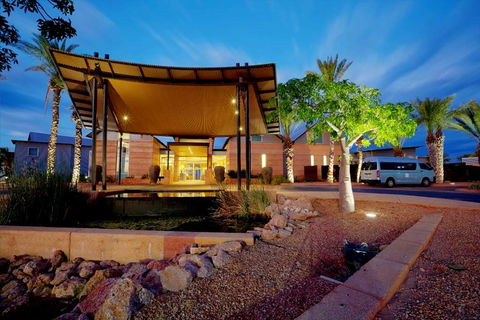 Mantarays Ningaloo Beach Resort - Palm Beach Accommodation 2