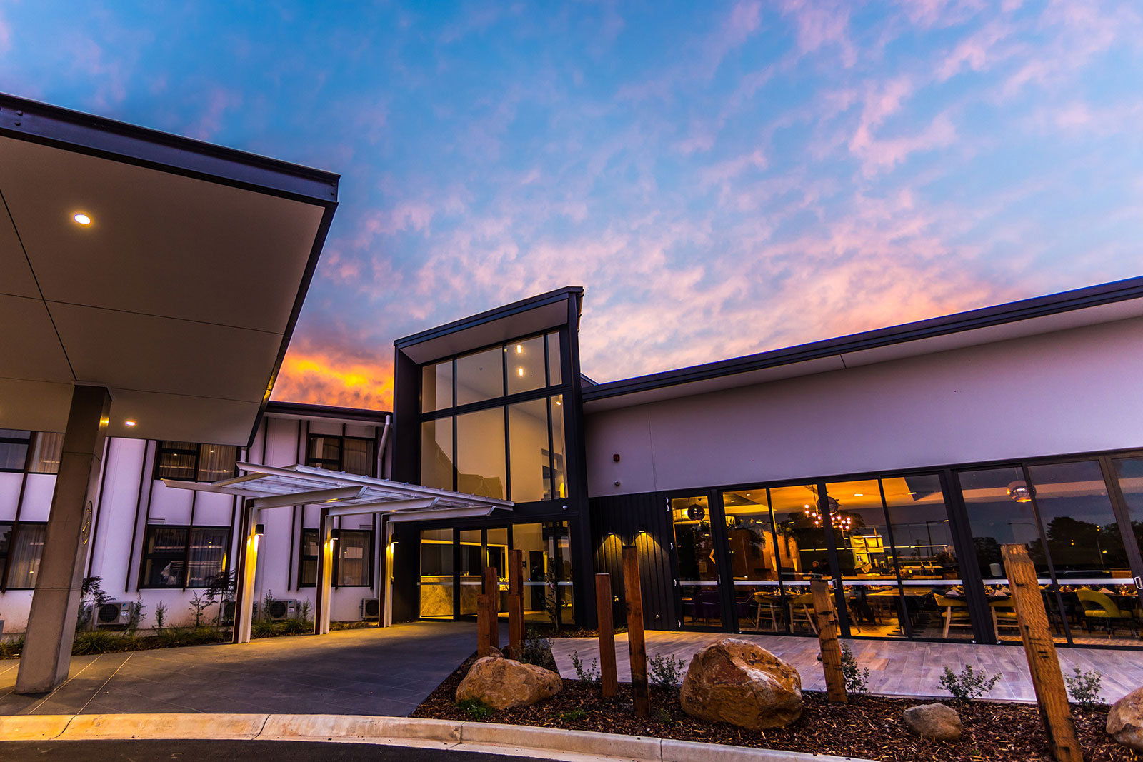 Quambone NSW Palm Beach Accommodation