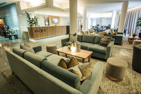 Pacific Hotel Brisbane - Palm Beach Accommodation 0