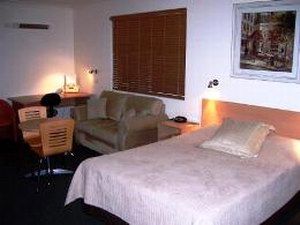 Aston Hill Motor Lodge - Palm Beach Accommodation 1