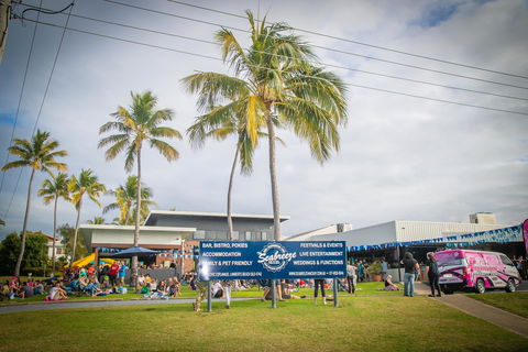 Mackay Seabreeze Apartments - Palm Beach Accommodation 1