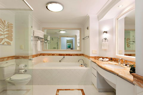 Marriott Vacation Club-Surfers Paradise - Palm Beach Accommodation 2