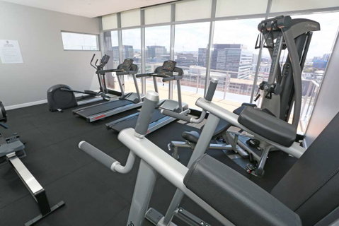 Alex Perry Hotel and Apartments - Palm Beach Accommodation 13
