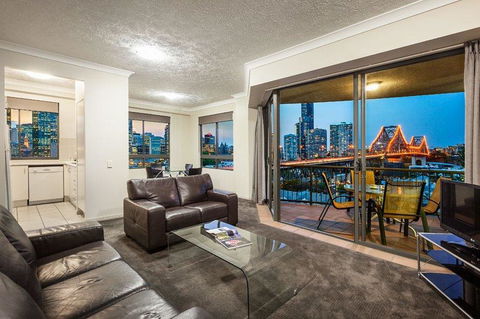 Bridgewater Apartments - Palm Beach Accommodation 3