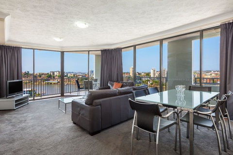 Bridgewater Apartments - Palm Beach Accommodation 4