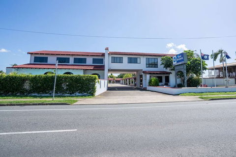 Best Western Marco Polo Mackay - Palm Beach Accommodation 2