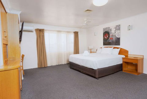 Best Western Marco Polo Mackay - Palm Beach Accommodation 5