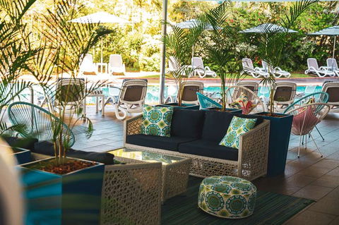 Hilton Cairns - Palm Beach Accommodation 7