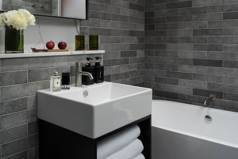 Crystalbrook Bailey - Palm Beach Accommodation 8