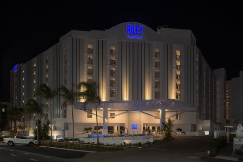 Crystalbrook Riley - Palm Beach Accommodation 1