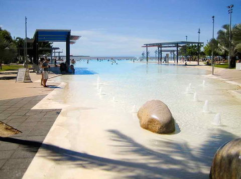 Sebel Cairns Harbour Lights - Palm Beach Accommodation 17