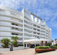 DoubleTree by Hilton Cairns - Palm Beach Accommodation